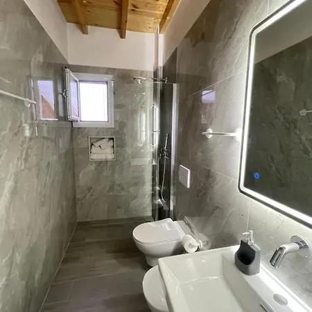 Maison Apartments Vlore Exterior photo