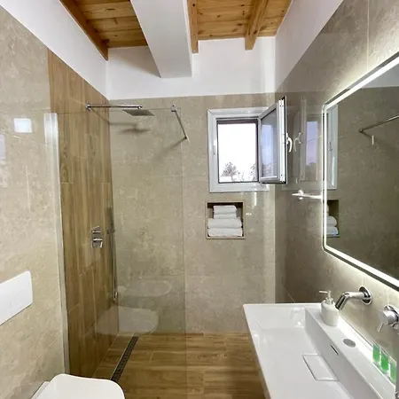 Maison Apartments Vlore Exterior photo