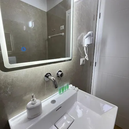 Maison Apartments Vlore Exterior photo