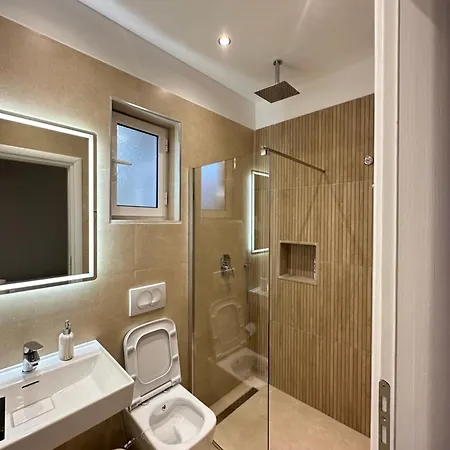 Maison Apartments Vlore Exterior photo