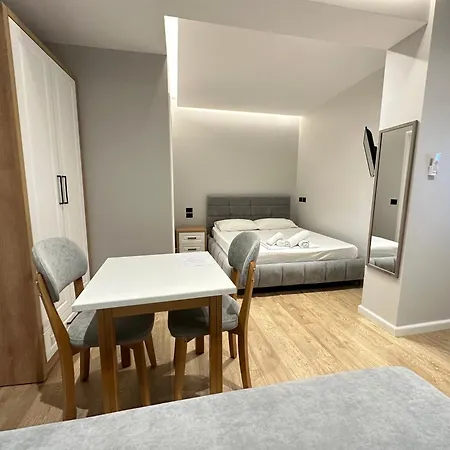 Maison Apartments Vlore Exterior photo