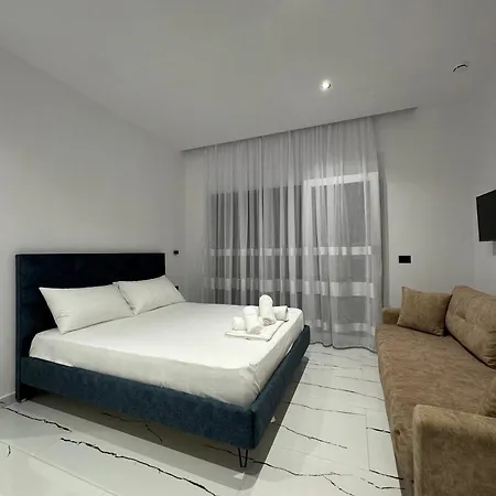 Maison Apartments Vlore Exterior photo